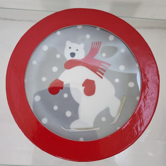 Crate & Barrel Polar Bear Plates 8x8 Set of 4 NIB - Picture 4 of 5